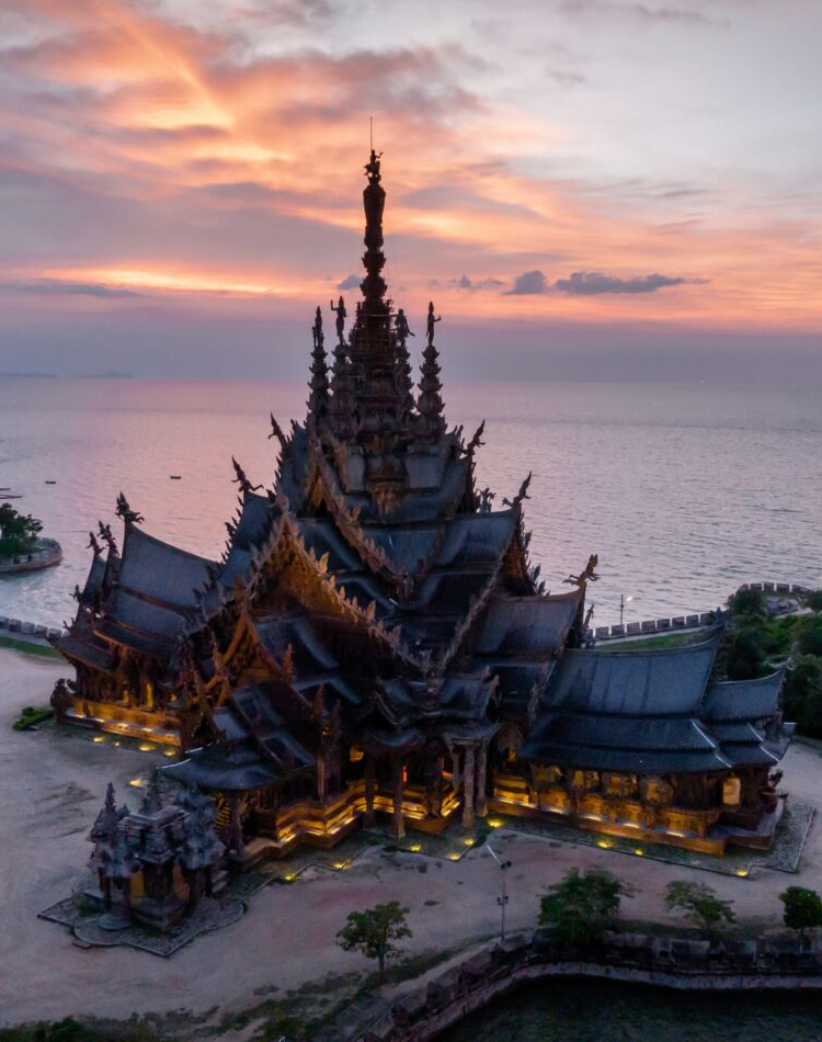 วัดไม้ในไทย